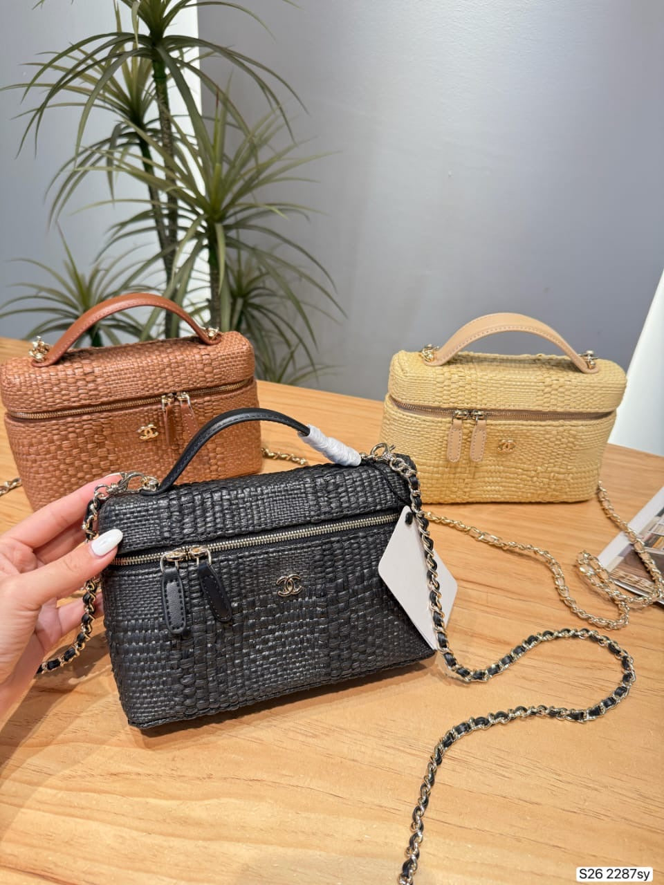 Elegant Flap Shoulder Bag in Brown, Black, and Beige