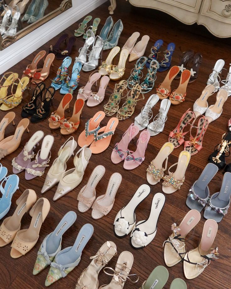 SHOES