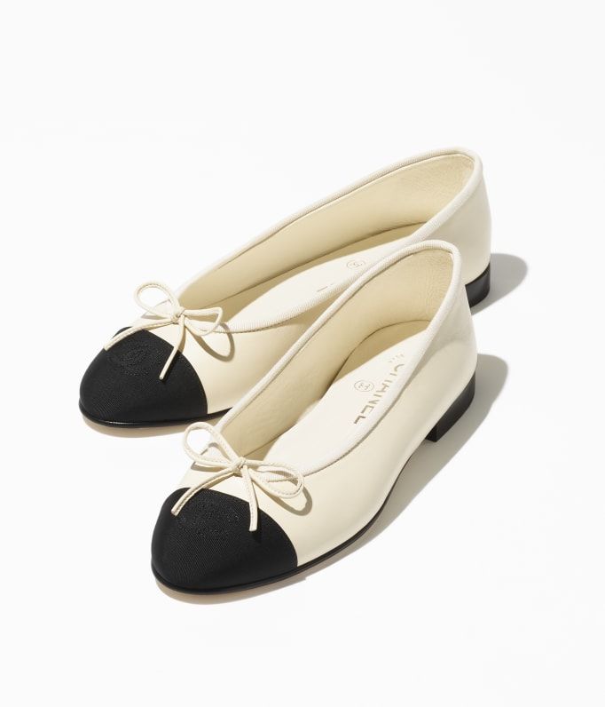 Black &amp; Beige Elegant Ballet Flats